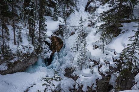 Winter in the Maligne Canyon