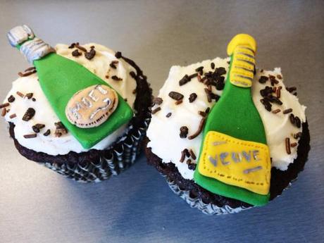 moet and veuve champagne bottle cupcake toppers hen party