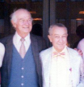 Linus Pauling and Irwin Stone, 1977.