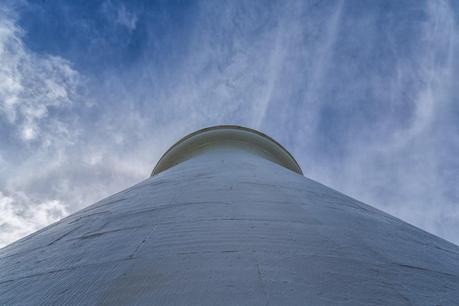 looking up at cape otway lighthouse