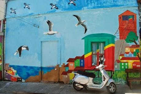 Valparaiso is full of hundreds of colorful murals
