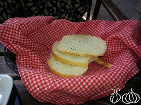 Luigi Cucina Italiana: A Blast from the Seventies in Search of an Identity Luigi_Italian_Restaurant_Achrafieh06