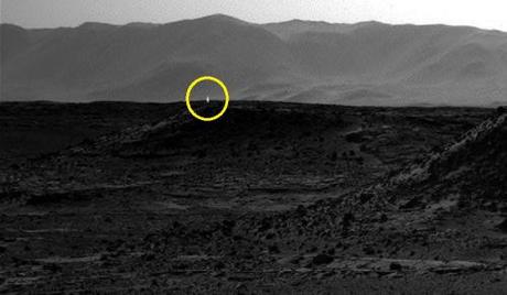 What’s that light on Mars? light on Mars2