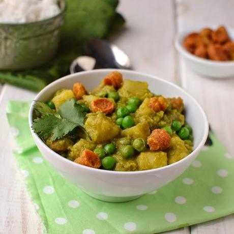 Uttar Pradesh -- Nimona (Green Pea & Potato Curry)