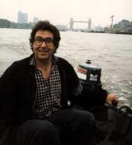 A video of comedian Malcolm Hardee paralytically drunk twelve years ago Malcolm Hardee on the Thames (photo by Steve Taylor)