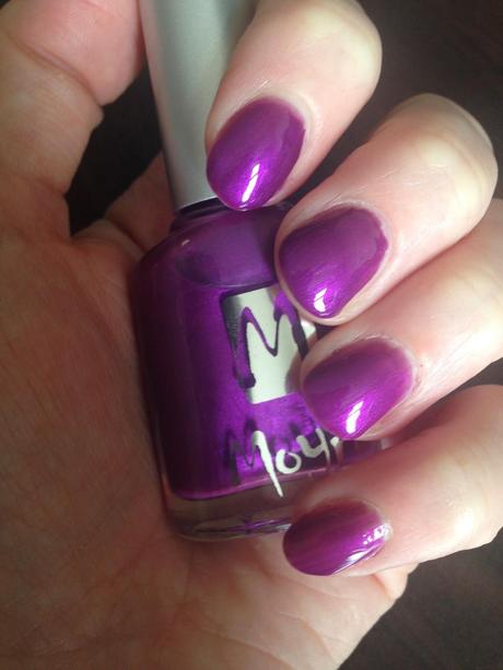 Review: Moyra Nail Varnishes Review: Moyra Nail Varnishes