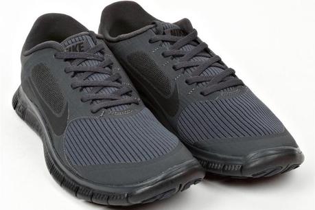 Nike Black Free 4.0 V3 Sneakers