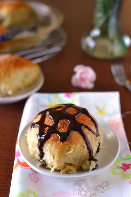 Bavarian Dumplings/ Dampfnudel (eggless recipe) Bavarian Dumplings/ Dampfnudel (eggless recipe)