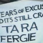 Manchester United vs Sunderland ‘Who are You?’: (1) the Ta Ra Fergie man The (in)famous '89 Banner