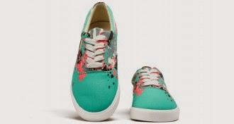 Art To Sink Your Feet Into: BucketFeet Pop-Up Shop NYC-SOHO Art To Sink Your Feet Into: BucketFeet Pop-Up Shop NYC-SOHO