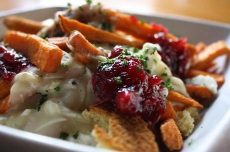 32 New Foods coming to 2014 Calgary Stampede Turkey-Dinner-Poutine