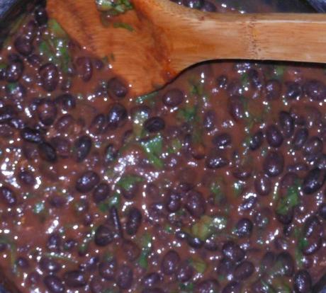 My most favorite of all beans - My Cafe Rio Black Beans Knock-Off Recipe