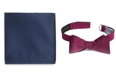 A guide to coordinating the colors of your clothes (+examples) A tie and a bow tie in another scheme with analog colors.