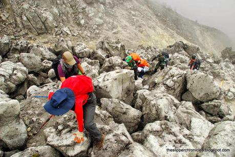 mount apo boulder trail