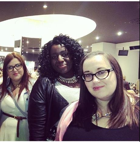 Fatties go shopping Fatties go shopping