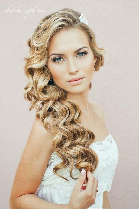 Gorgeous Wedding curls long hairstyle