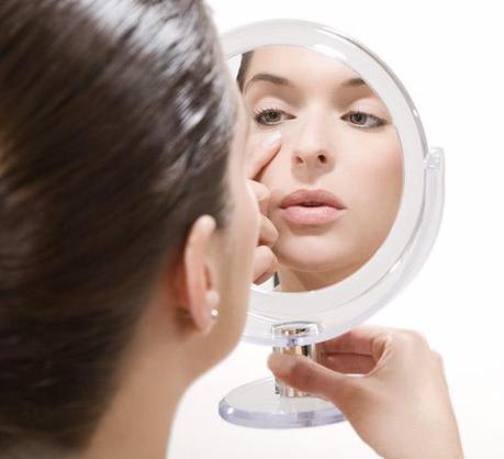 How to avoid puffy eyes after late night hangouts How to avoid puffy eyes after late night hangouts