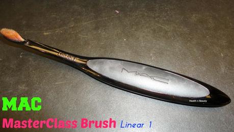 AU COURANT #8 - MAC MasterClass Brush Collection (Linear 1)