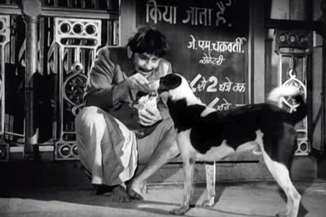 Bollywood Essentials: Jagte Raho(1956)