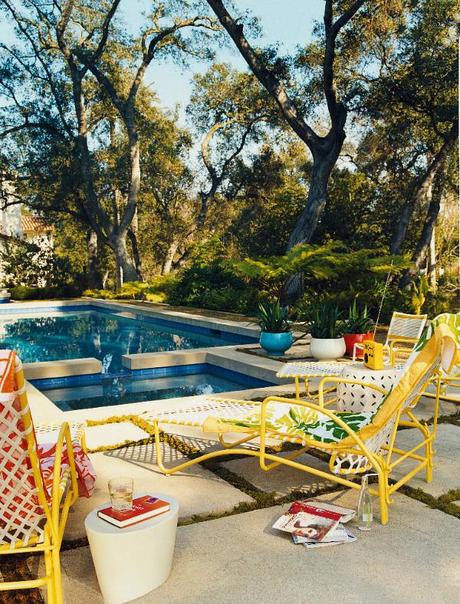 Let’s Go Outside! Inspiration for summer al fresco by the pool