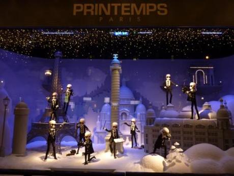 Karl Lagerfeld for Printemps. Finally, this window display is full of cute miniture Lagerfelds out and about taking photos of the Paris architecture in the snow, is the most famous of his displays for this year. Already thousands of Parisians are flocking to have there photo taken beside and by the little kritters, just one week after the annual unveiling street Party!
xoxo LLM