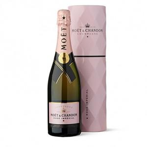 414 82008469 MOETROSENVPINKCHILLBOX M1 300x300 Chic Champagne Gifts for Every Budget 