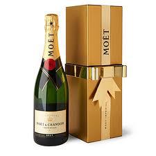 images12 Chic Champagne Gifts for Every Budget 