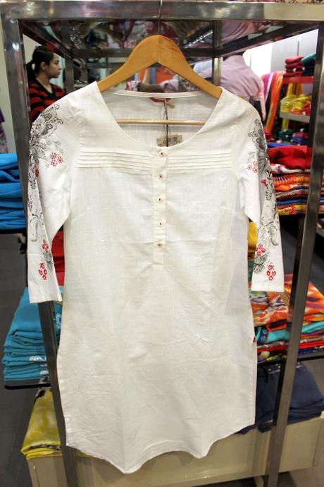 Spring/Summer 2014 Collection Of W - The Women Wear Brand Spring/Summer 2014 Collection Of W - The Women Wear Brand