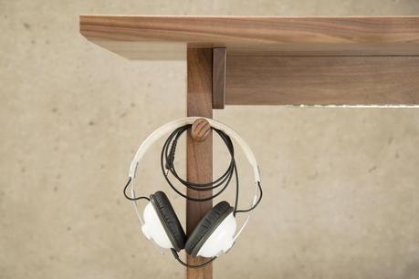 The Artifox Desk Is Built For Modern Times image The Artifox Desk Is Built For Modern Times