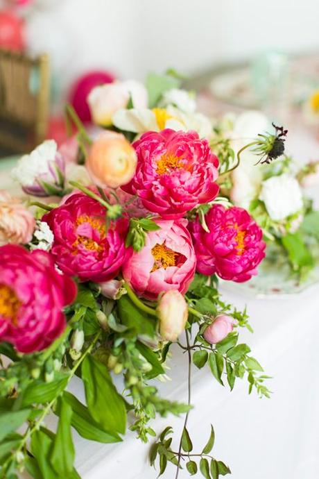 Flamingo Pop: a bridal shower collab with BHLDN Flamingo Pop: a bridal shower collab with BHLDN