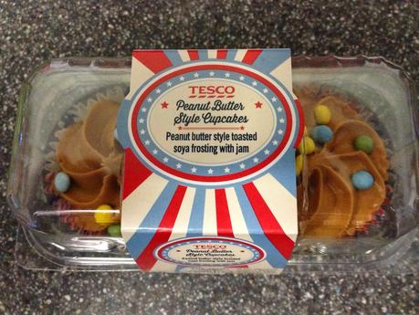 Today's Review: Tesco Peanut Butter Style Cupcakes