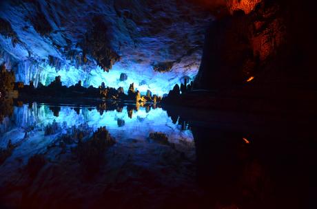 red flute cave
