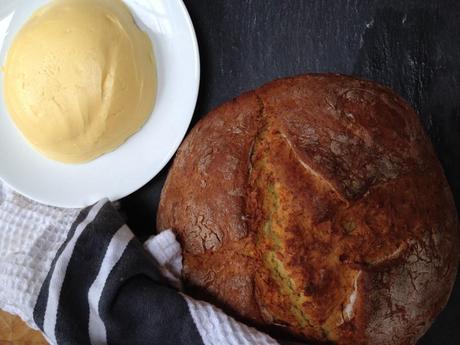 HOMEMADE HERB BUTTER Soda Bread & Homemade Butter