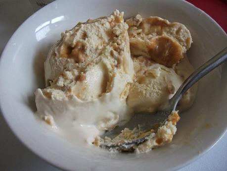 Haagen Dazs Salted Caramel Ice Cream Review