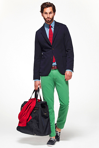 Style Checklist: What to look for when buying pants You can show some skin, but it has to be done from the cut of the pants!