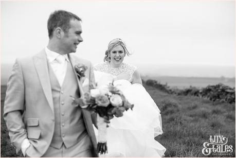 Relaxed informal wedding photography at the alma Inn