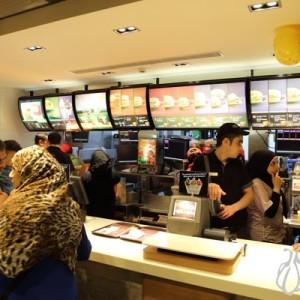 McDonald’s World’s First 3D Mapping: The Reopening of Ain el Mreisseh McDonald's_Opening_3D_Mapping_Beirut_Ein_Mreisseh04