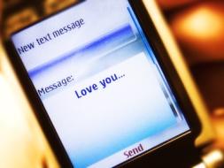 Text-message-spy