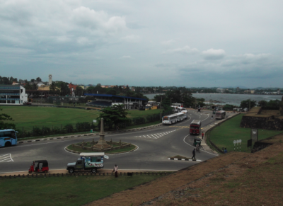Backpacking in Sri Lanka: 23 Cool Things I Noticed When Touring Galle Fort View back into the town of Galle from the main gate