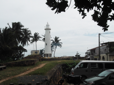 Backpacking in Sri Lanka: 23 Cool Things I Noticed When Touring Galle Fort galle sri lanka lighthouse