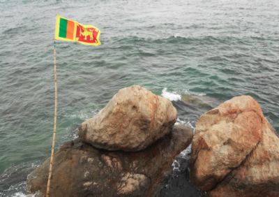 Backpacking in Sri Lanka: 23 Cool Things I Noticed When Touring Galle Fort Backpacking in Galle - Sri Lankan Flags