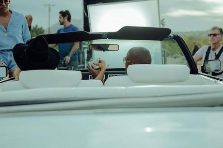 Check Out These Dope BTS Pics Of Jay-Z & Beyonce’s “On The Run”! ontherun-16