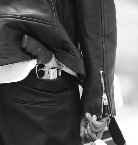 Check Out These Dope BTS Pics Of Jay-Z & Beyonce’s “On The Run”! otrbts