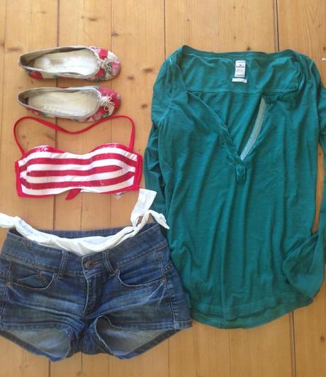 A red striped beachwear ilovegreeninspiration_on_an_island_dressing_04