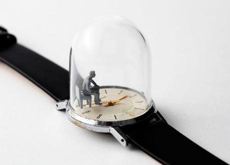 Top 10 Amazing Watch Sculptures