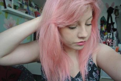 Bleached blonde to pastel pink in under 10 minutes