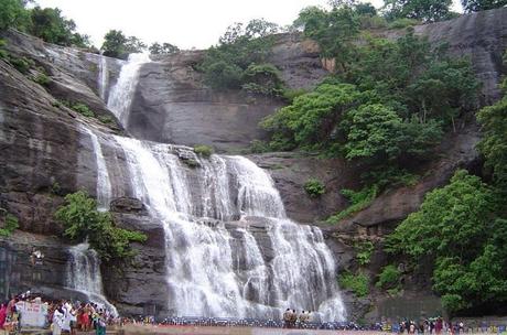 Court bans use of oil, shampoos, soaps in bathing area of Courtallam falls