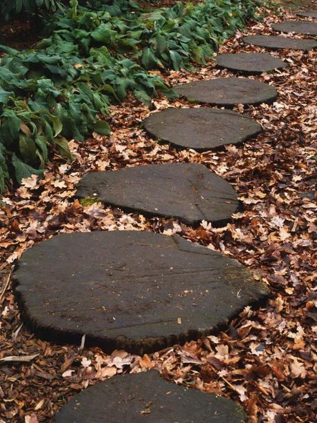 Round Stepping Stones
