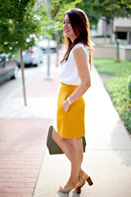 Contrast Skirt yellow skirt