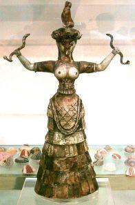 Minoan priestess